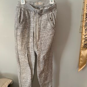 Hollister joggers for $10 size extra small with no damages